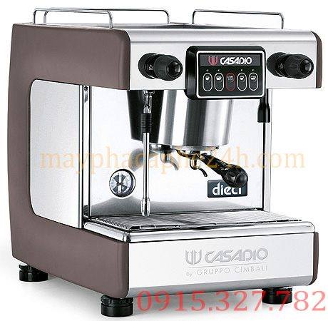 Máy pha cà phê Casadio A1 là dòng máy bán chạy nhất thị trường phân khúc tầm giá trung được nhiều khách hàng tin dùng